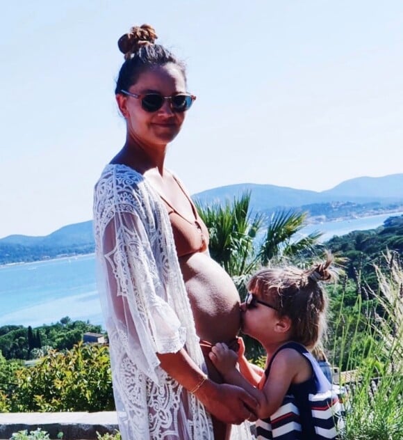 Marion Le Strat, la compagne de Jordy Lemoine, enceinte de son 2e enfant. Instagram. Le 8 juillet 2020.