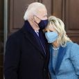 Le président des Etats-Unis Joe Biden et sa femme Jill arrivent à la Maison Blanche à Washington le 20 janvier 2021.   