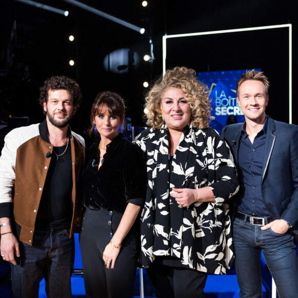 Exclusif - Claudio Capeo, Faustine Bollaert, Marianne James, Cyril Féraud - Enregistrement de l'émission "La Boîte à Secrets", présentée par F.Bollaert et qui sera diffusée le 22 janvier sur France 3. Le 18 janvier 2021 © Tiziano Da Silva / Bestimage 