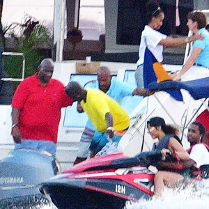 Exclusif - Rihanna et A$AP Rocky s'éclatent en vacances à la Barbade. Le 28 décembre 2020. Ils ont passé les fêtes de Noël ensemble et profité de moments de tendresse sur un yacht.