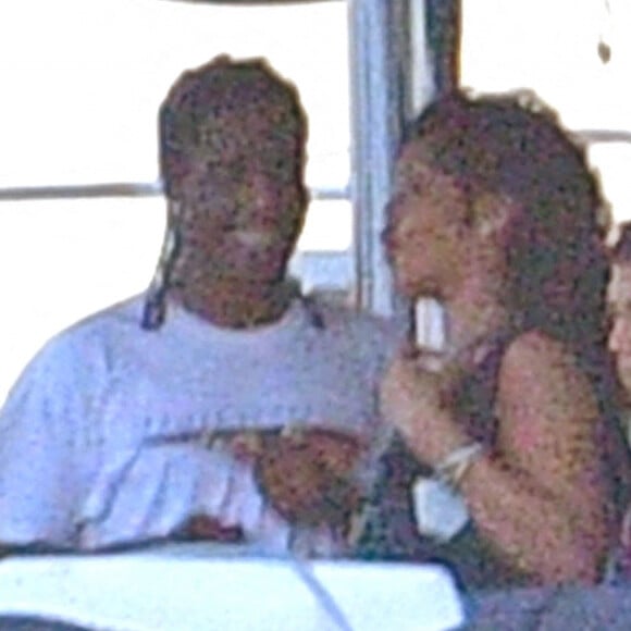 Exclusif - Rihanna et A$AP Rocky s'éclatent en vacances à la Barbade. Le 28 décembre 2020. Ils ont passé les fêtes de Noël ensemble et profité de moments de tendresse sur un yacht.