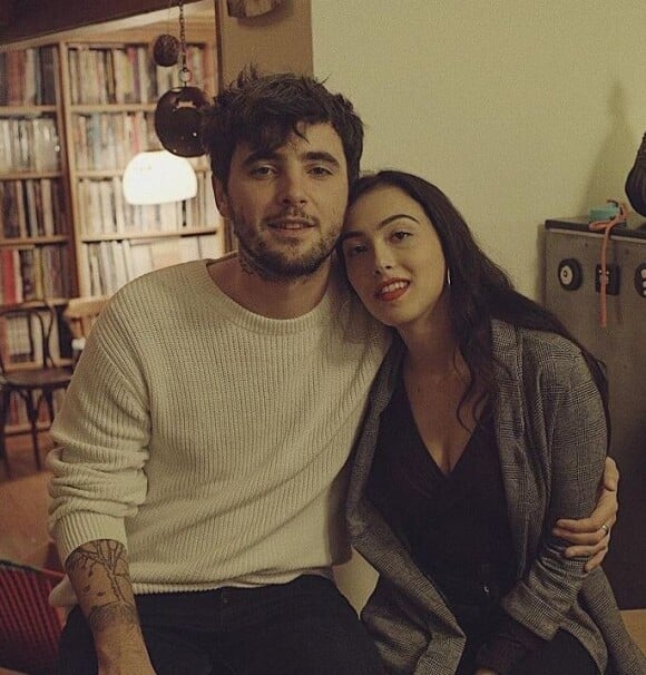 Louis Delort et sa fiancée Angele sur Instagram