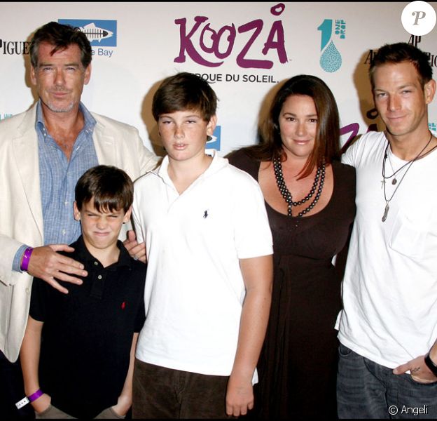 pierce brosnan sa femme et ses fils les stars etaient en famille pour faire leur cirque purepeople