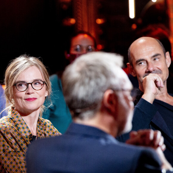 Exclusif - Isabelle Carré et Bernard Campan - Enregistrement de la première émission "On Est En Direct" (OEED), présentée par Laurent Ruquier, diffusée sur France 2 le 26 septembre 2020. © Jack Tribeca / Bestimage