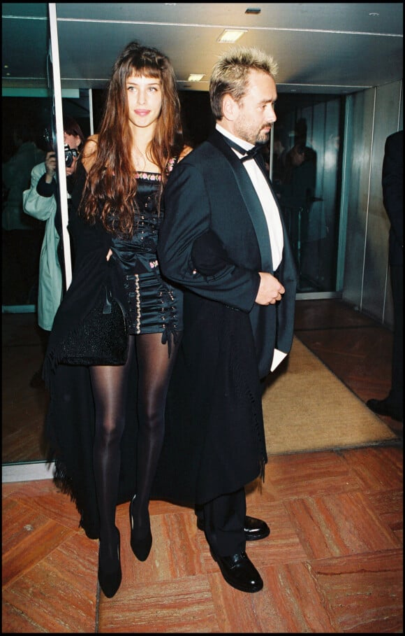 Luc Besson et Maïwenn aux César en 1995.