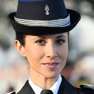 Exclusif - Prix Spécial - No Web - Fabienne Carat, en uniforme, durant le tournage de la nouvelle saison de la série télévisée diffusée sur TF1 "Section de Recherches", le 17 septembre 2019 à Cannes. Dans cette nouvelle saison, X.Deluc dans le rôle de Martin Bernier et F.Semonin dans le rôle de Lucas Auriol vont accueillir dans leur brigade l'actrice F.Carat, dans le rôle de Jeanne Lorieux, commandant de gendarmerie. La diffusion de la série débutera le 28 janvier 2021. © Bruno Bebert / Bestimage  Exclusive - No Web No Blog pour Belgique et Suisse