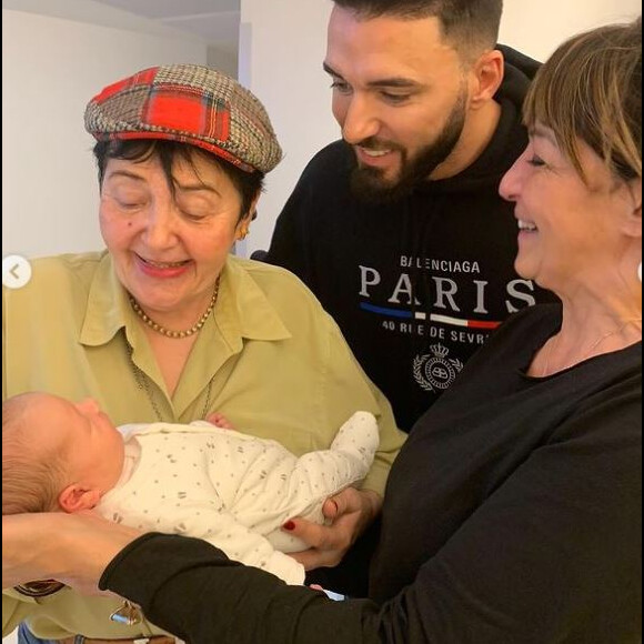Nabilla Benattia dévoile des photos inédites de Milann, sur Instagram, le 29 janvier 2021
