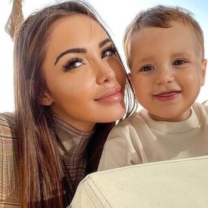 Nabilla Benattia et son fils Milann sur Instagram