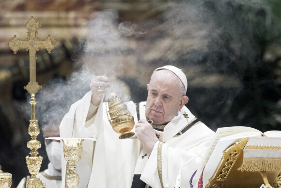Le pape François lors de la célébration de la messe de l'Epiphanie en la basilique Saint-Pierre du Vatican. Le 6 janvier 2021.