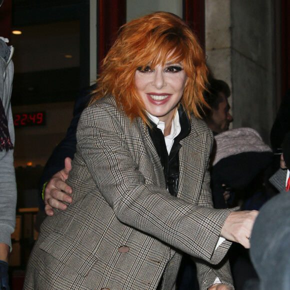 Mylène Farmer - Les célébrités quittent le défilé de mode "Jean-Paul Gaultier" au théâtre du Châtelet à Paris. © Christophe Clovis-Veeren Ramsamy / Bestimage 