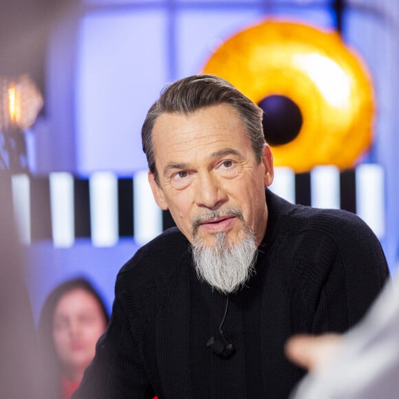 Exclusif - Florent Pagny - Enregistrement de l'émission "Clique" présentée par M. Achour sur Canal Plus à Issy-les-Moulineaux le 5 mars 2020. © Jack Tribeca/Bestimage 