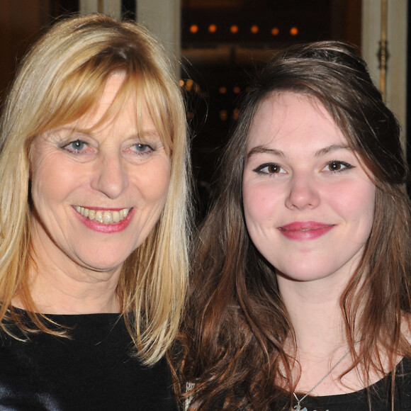 Chantal Ladesou et sa fille Clémence - Gala d'enfance majuscule au profit de l'enfance maltraitee a la salle Gaveau a Paris le 25 fevrier 2013.