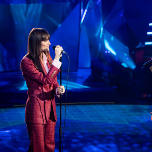 Exclusif - Clara Luciani, Julien Doré - Grande soirée solidaire et festive "Secours Pop La Grande Soirée" au Cirque d'Hiver à Paris, diffusée en direct le 6 février sur France 2  © Tiziano Da Silva - Cyril Moreau / Bestimage 