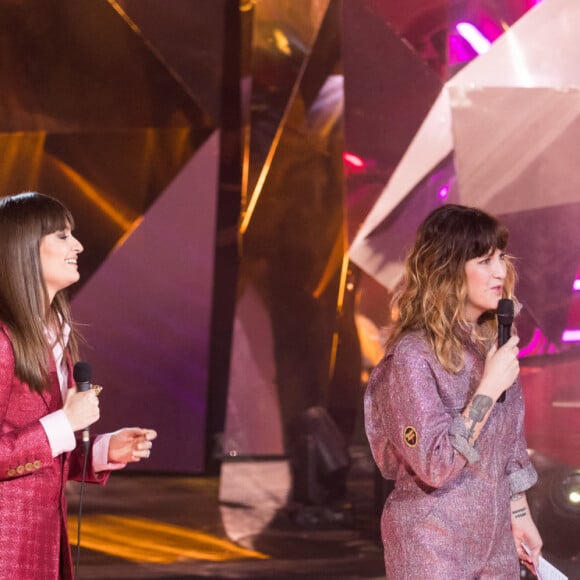 Exclusif - Clara Luciani, Daphné Burki, Jane Birkin - Grande soirée solidaire et festive "Secours Pop La Grande Soirée" au Cirque d'Hiver à Paris, diffusée en direct le 6 février sur France . © Tiziano Da Silva - Cyril Moreau / Bestimage 