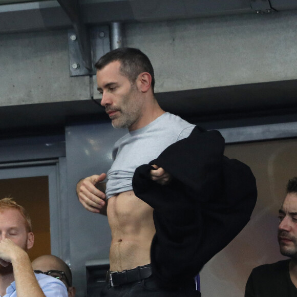 Jalil Lespert, son frère Yannis Lespert, Thomas Bangalter (groupe Daft Punk) et Arnaud Ducret dans les tribunes du stade de France lors du match de ligue des nations opposant la France à l'Allemagne à Saint-Denis, Seine Saint-Denis, France, le 16 octobre 2018. La France a gagné 2-1.