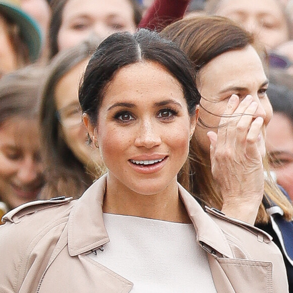 Le prince Harry, duc de Sussex, et Meghan Markle, duchesse de Sussex, ont été accueillis par une foule de supporters au Viaduct Harbour à Auckland, Nouvelle-Zélande, le 30 octobre 2018.