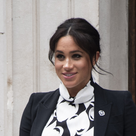 A l'occasion de la journée mondiale du droits des femmes, Meghan Markle (enceinte), duchesse de Sussex, a participé à une discussion conjointe avec le Trust "The Queen's Commonwealth" au King's College à Londres. Le 8 mars 2019.