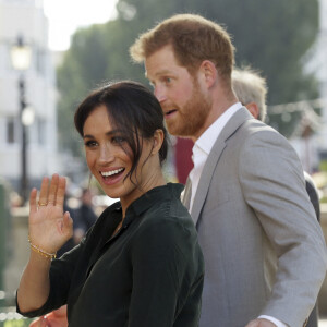 Le prince Harry, duc de Sussex, et Meghan Markle, duchesse de Sussex, visitent le Brighton Pavilion.