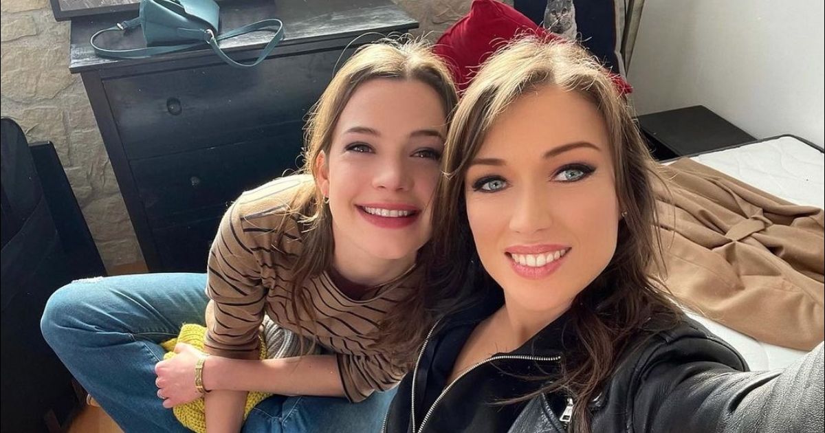 Elsa Esnoult Et Charlène François Sur Instagram Le 11 Février 2021