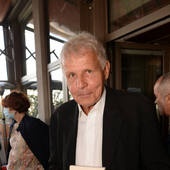 Exclusif - Patrick Poivre d'Arvor (PPDA) - Remise du prix "Evok le Prix Littéraire" à l'hôtel Brach à Paris. Le 29 juin 2020. © Rachid Bellak / Bestimage