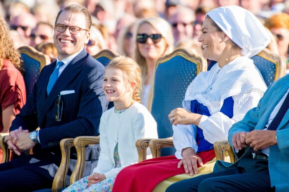 La princesse Victoria de Suède et son mari le prince Daniel de Suède avec leur fille la princesse Estelle de Suède - La famille royale de Suède célèbre l'anniversaire (42 ans) de la princesse Victoria de Suède à la Villa Solliden à Oland en Suède, le 14 juillet 2019.