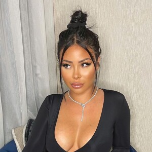 Maeva Ghennam sexy sur Instagram, le 20 février 2021