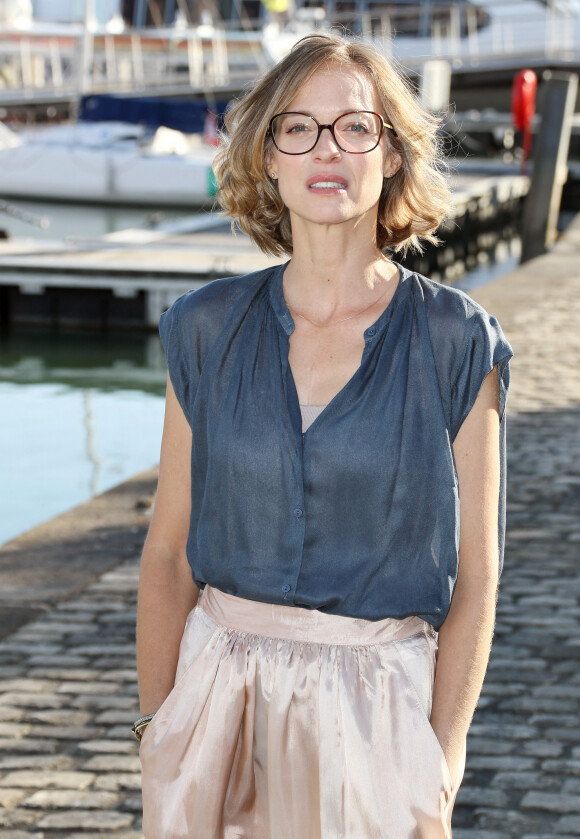 Elodie Frenck au photocall du Jury lors de la 21ème édition du festival de la Fiction de La Rochelle, France, le 11 septembre 2019. © Patrick Bernard/Bestimage