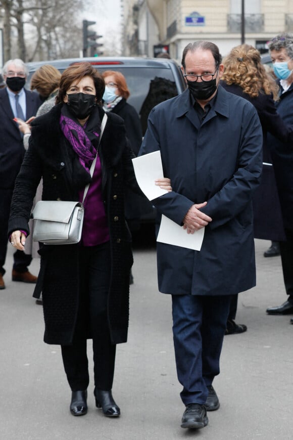 Ruth Elkrief et son mari Claude Czechowski - Sorties des obsèques de Lise Toubon en l'église Notre-Dame-des-Champs à Paris. Le 4 mars 2021