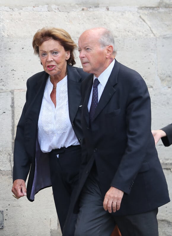 Jacques Toubon et sa femme Lise - Obsèques de Mireille Darc en l'église Saint-Sulpice à Paris. Le 1er septembre 2017