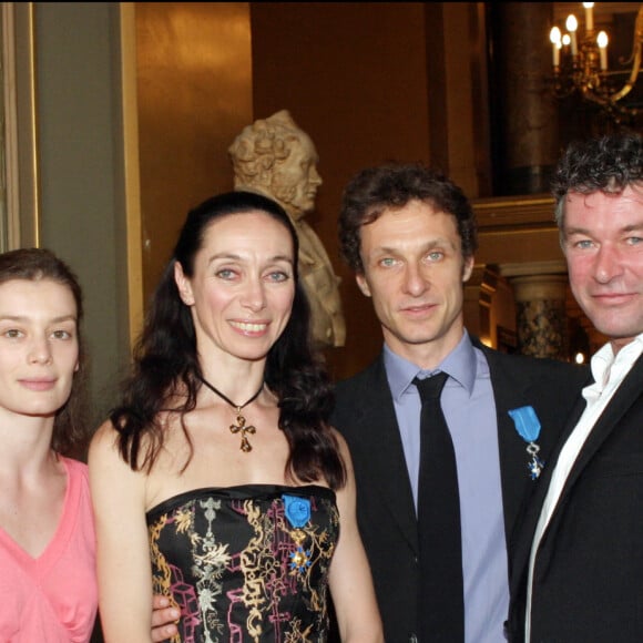 Aurélie Dupond, Patrick Dupond, Elisabeth Platel et Manuel Legris à la cérémonie de remise d'insignes, à l'opéra national de Paris"