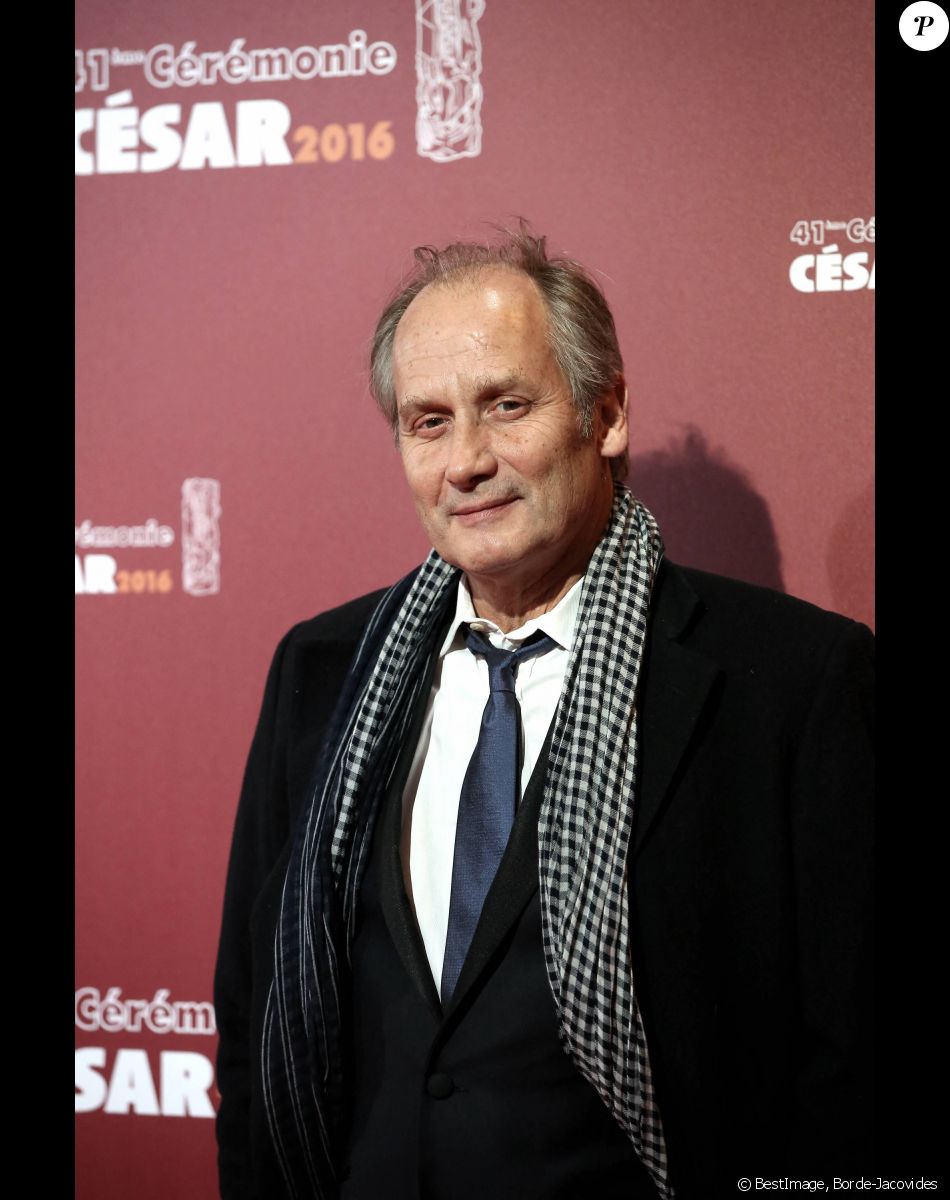 Hippolyte Girardot - Photocall lors de la 41ème cérémonie des Cesar au théâtre du Châtelet à Paris, le 26 février 2016. © Borde-Jacovides/Bestimage