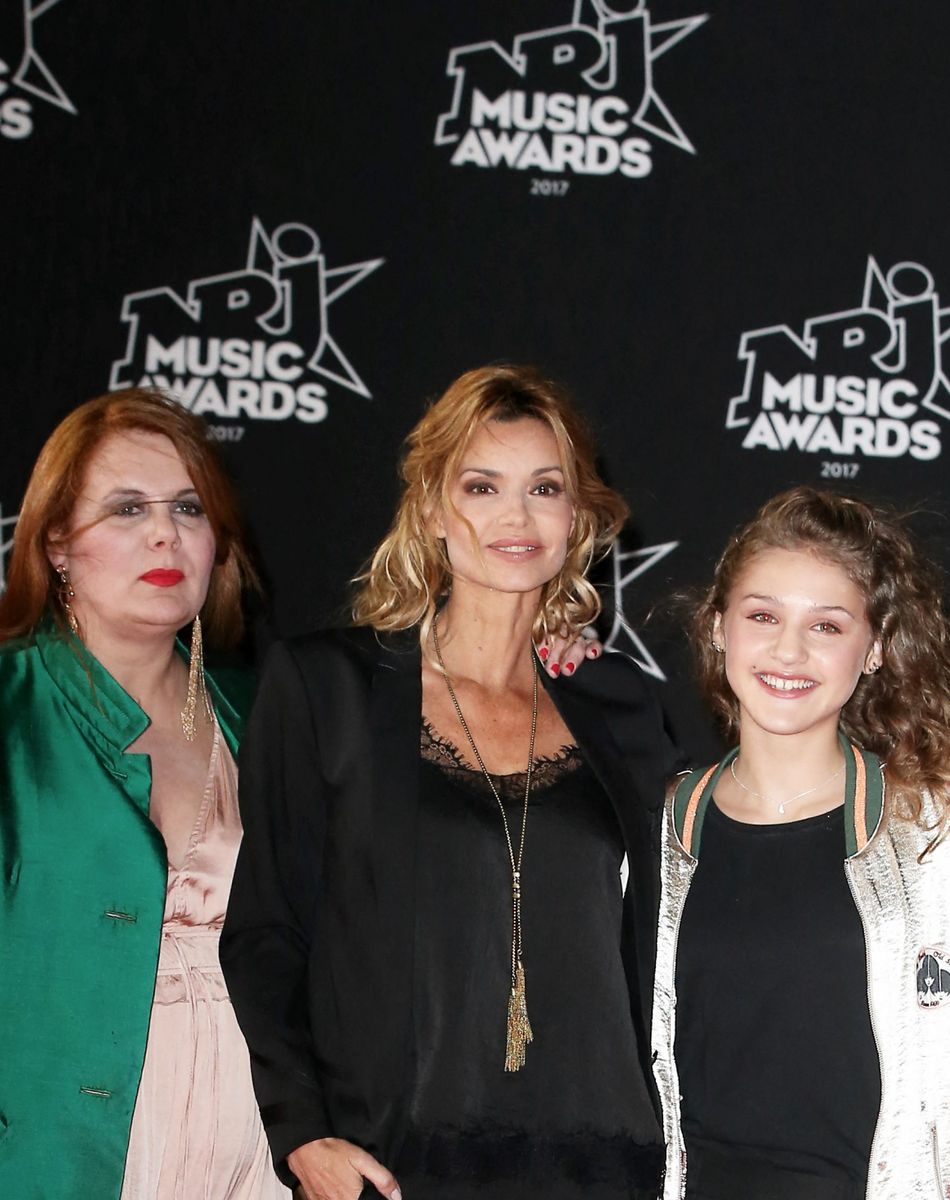 Ariane Séguillon, Ingrid Chauvin, Lou Jean - 19ème édition des NRJ Music Awards à Cannes le 4 novembre 2017. © Dominique Jacovides/Bestimage
