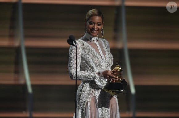 Beyonce aux Grammy Awards lors de la 58e cérémonie, à Los Angeles.