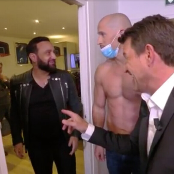Benjamin Castaldi, Cyril Hanouna et GregMMA dans l'émission "Le 6 à 7 avec Casta" sur C8. Le 16 mars 2021.
