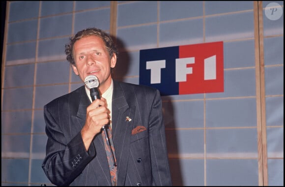 Patrick Poivre d'Arvor lors d'une soirée célébrant ses 10 ans chez TF1, en 1990. 