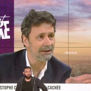 Gilles Verdez ému dans "Touche pas à mon poste" en parlant de ses passages à vide - C8