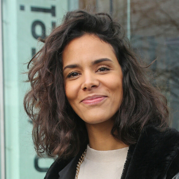 Exclusif - Shy'm arrive dans les studios de Radio France à Paris, le 12 mars 2020. © Panoramic / Bestimage