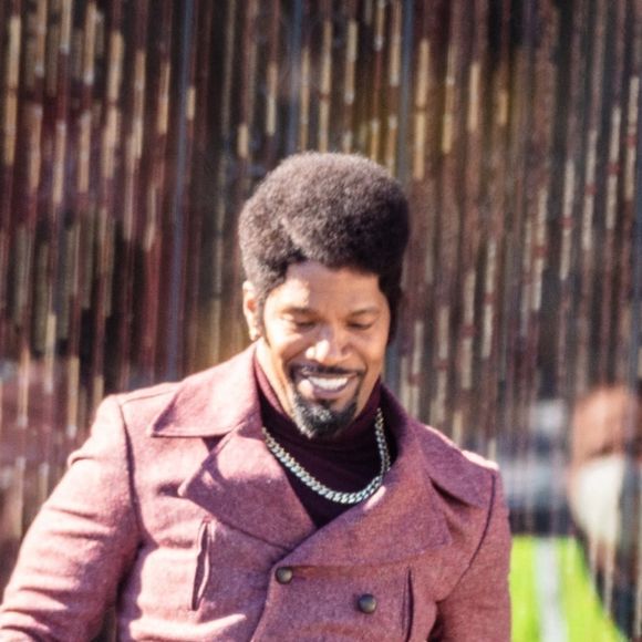 Exclusif - Jamie Foxx - Jamie Foxx, John Boyega et Teyonah Parris sur le tournage dru film "They Cloned Tyrone" à Atlanta le 14 janvier 2021. Une comédie américaine de science-fiction à venir, réalisée par Juel Taylor dans ses débuts de réalisateur de long métrage, à partir d'un scénario de Taylor et Tony Rettenmaier. Il met en vedette John Boyega, Jamie Foxx et Teyonah Parris