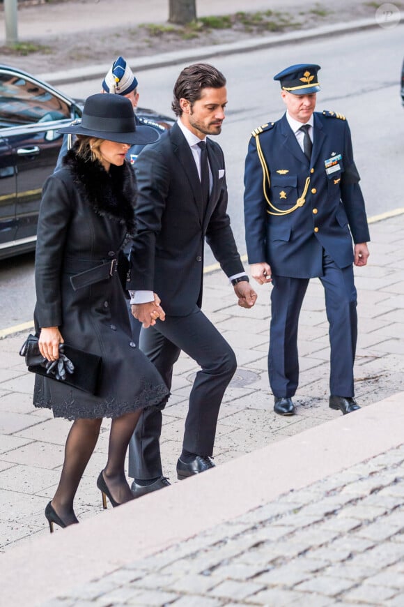 Le prince Carl Philip de Suède, la princesse Sofia (Hellqvist) - Obsèques de La comtesse de Wisborg, Dagmar von Arbin à L'église de Oscar à Stockholm le 4 février 2020.
