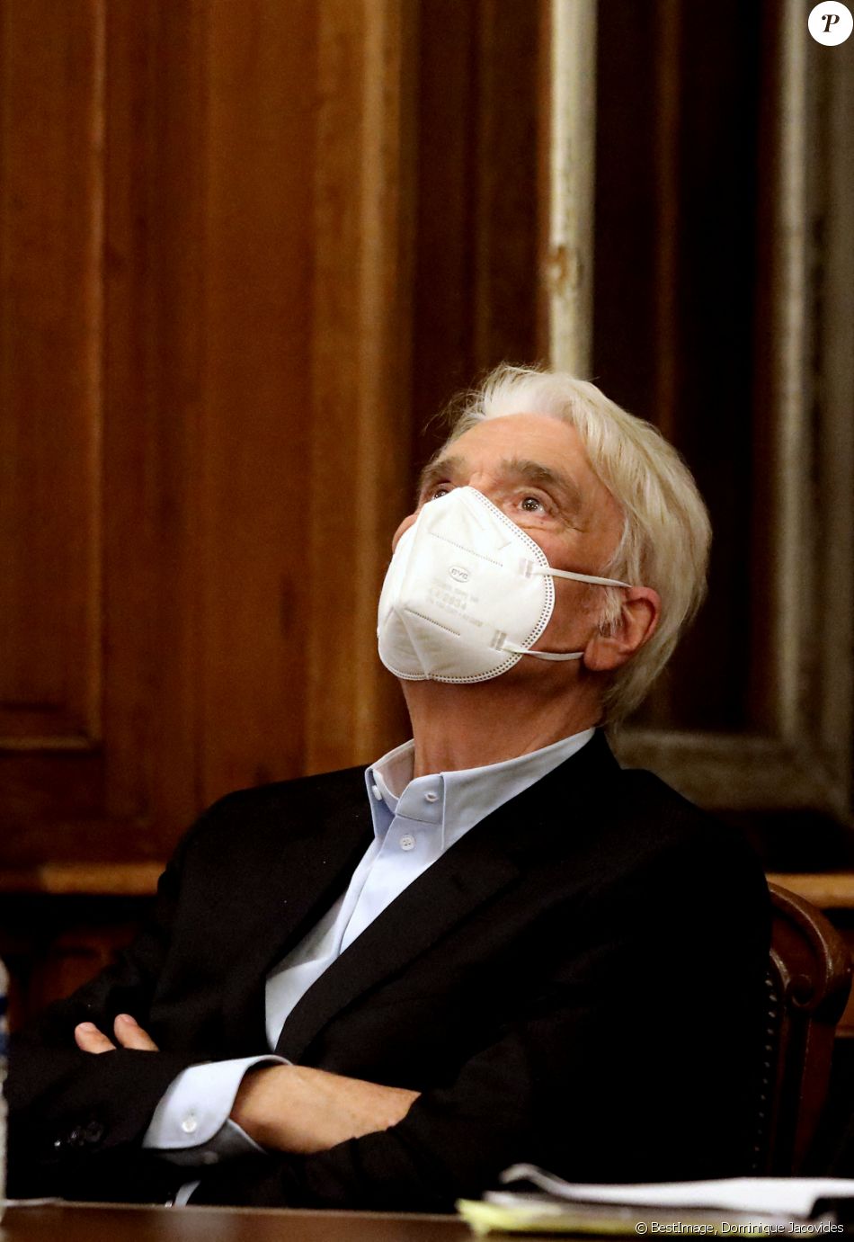Exclusif - Bernard Tapie intervient lors de la promotion 2020 de la conférence des avocats du barreau de Paris, 11ème séance du premier tour, à la bibliothèque de l'ordre à Paris. Le 7 septembre 2020. © Dominique Jacovides / Bestimage