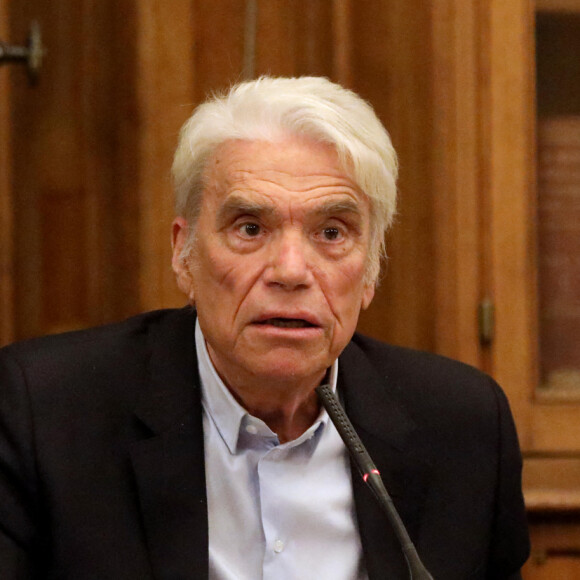 Exclusif - Bernard Tapie intervient lors de la promotion 2020 de la conférence des avocats du barreau de Paris, 11ème séance du premier tour, à la bibliothèque de l'ordre à Paris. Le 7 septembre 2020. © Dominique Jacovides / Bestimage 