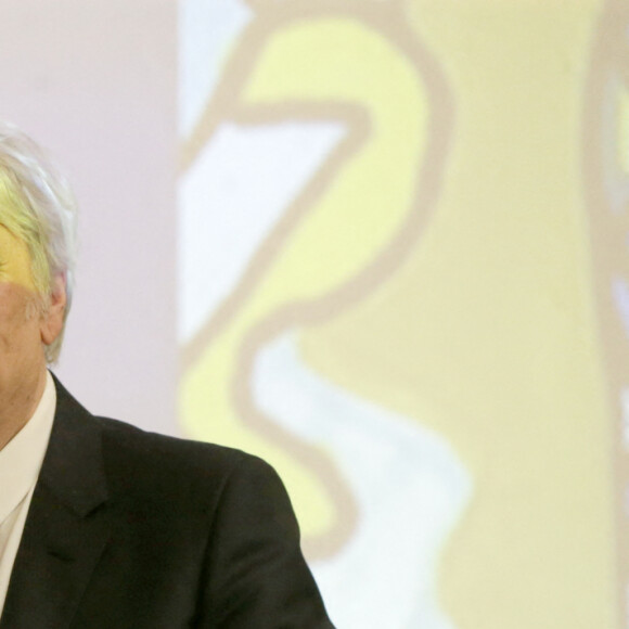 Exclusif - Bernard Tapie, nouveau parrain des étudiants en médecine, en compagnie de sa femme Dominique et de Christian Estrosi (maire de Nice) participe à la rentrée solennelle de la faculté de médecine de Nice, le 22 novembre 2018. 