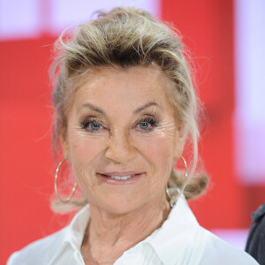 Exclusif - Sheila à l'nregistrement de l'émission "Vivement Dimanche Prochain" présentée par M.Drucker sur France 2. © Guillaume Gaffiot / Bestimage