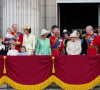 La famille royale au balcon du palais de Buckingham lors de la parade Trooping the Colour, célébrant le 93ème anniversaire de la reine Elisabeth II, Londres.