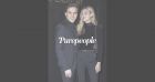 Brooklyn Beckham porte un collier avec... une dent de sa fiancée