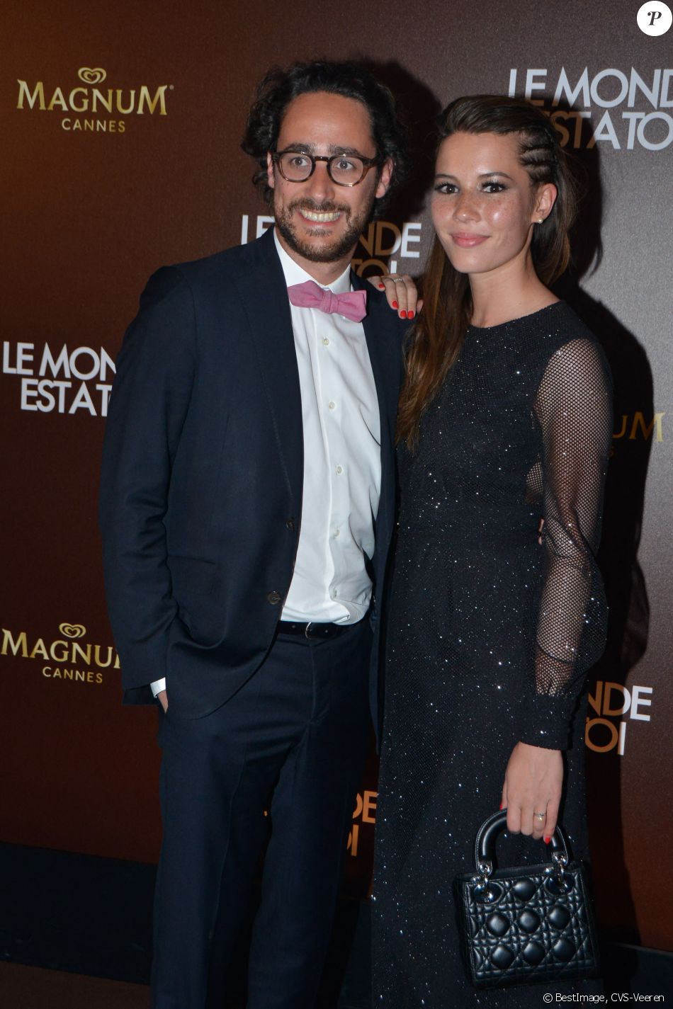 Thomas Hollande et sa compagne Emilie Broussouloux - Photocall de la soirée du film "Le monde est à toi" sur la plage Magnum lors du 71ème festival International de Cannes le 12 mai 2018. © CVS-Veeren/Bestimage