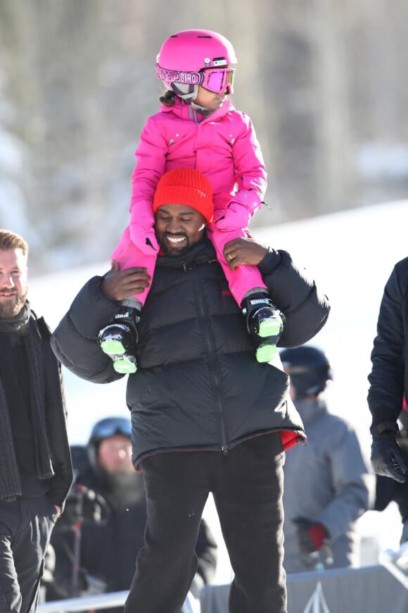 Exclusif - Kim Kardashian, son mari Kanye West et leurs enfants Saint et North à Aspen, Colorado, Etats-Unis, le 30 décembre 2018.