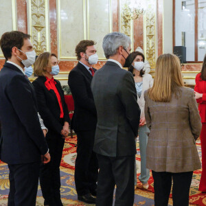 La reine Letizia d'Espagne participe à l'hommage du Congrès à la députée du Parti radical Clara Campoamor à Madrid, Espagne, le 12 avril 2021.