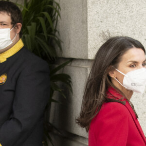 La reine Letizia d'Espagne participe à l'hommage du Congrès à la députée du Parti radical Clara Campoamor à Madrid, Espagne, le 12 avril 2021.