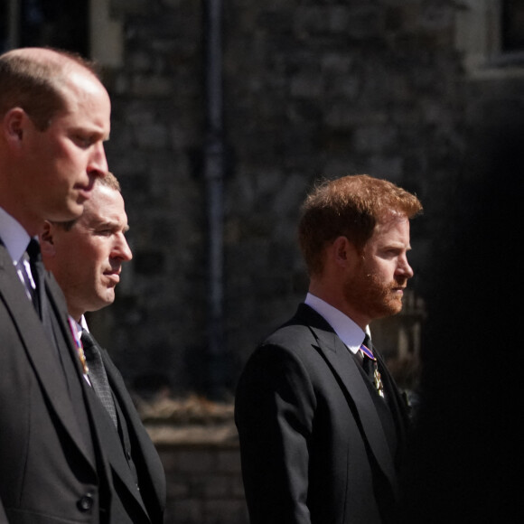 Le prince William, Peter Phillips et le prince Harry - Obsèques du prince Philip à la chapelle Saint-Georges du château de Windsor, le 17 avril 2021.